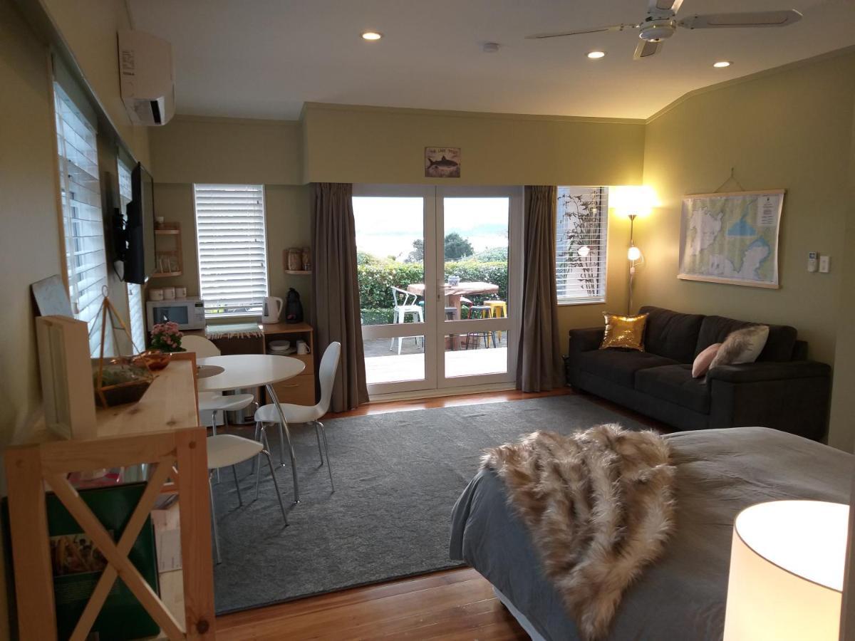 Charlies@Hilltop Deluxe Retreat Bed and Breakfast Lago Lago Taupo Exterior foto